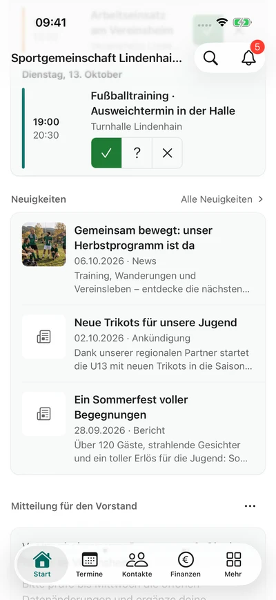Dein Verein auf dem Handy · Vereinsnews weiter unten – iPhone, Originalaufnahme mit fiktiven Vereinsdaten.